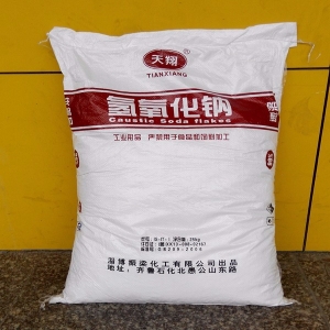 片堿（氫氧化鈉/NaOH）——火堿，苛性